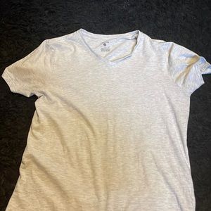 Urban Heritage- v neck t-shirt